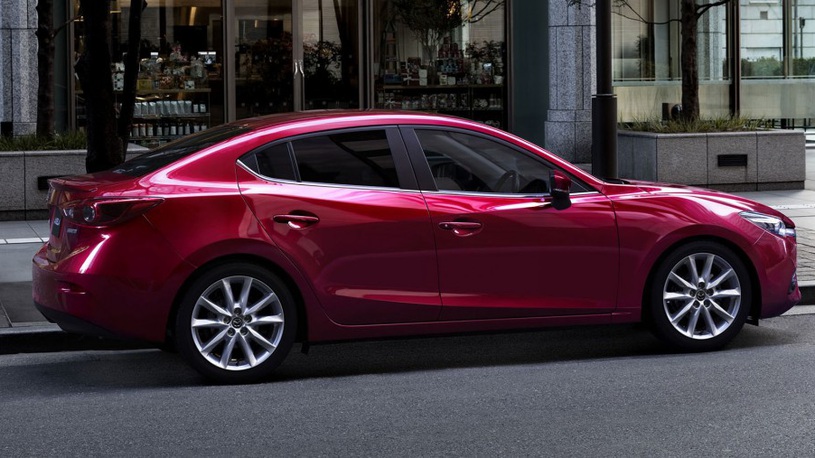 Mazda3 обновилась для японского рынка () Mazda3 обновилась для японского рынка