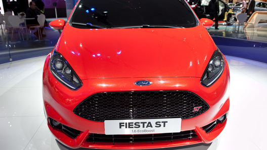 Форд предупреждает о возможности пожара в двигателях Fiesta ST