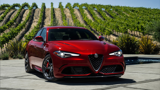 Alfa Romeo Giulia получит "подогретую" версию