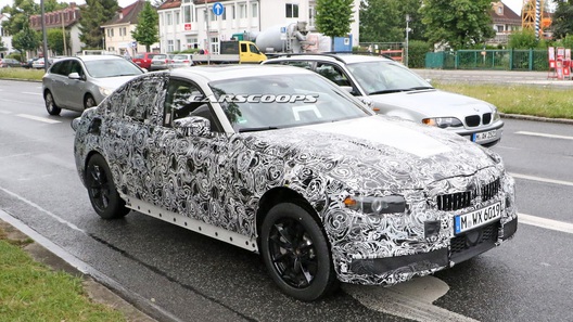 Новый BMW 3 на тестах в Мюнхене