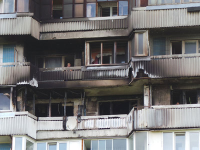 В Петербурге загорелась многоэтажка, погибли 4 человека