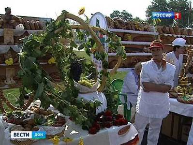Аграрии Дона побили рекорд 2014 года и собрали более 8,5 млн тонн хлеба