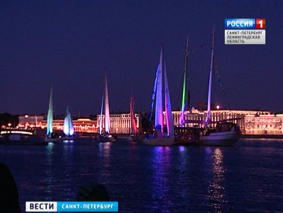 Морской фестиваль завершился водным шоу яхт на Неве