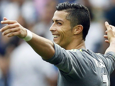 Владельцы "Пари Сен-Жермен" намерены купить Криштиану Роналду