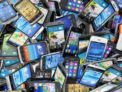 Поставки смартфонов увеличились на 9,1%