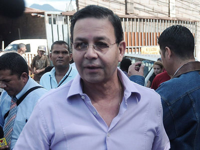 В скандале ФИФА замешан бывший президент Гондураса