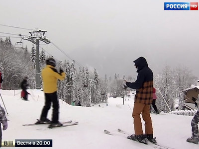 Красная Поляна радует гостей снегом и ценами