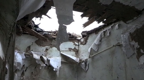 В Донецке обстреляны жилой дом, магазин и хлебозавод