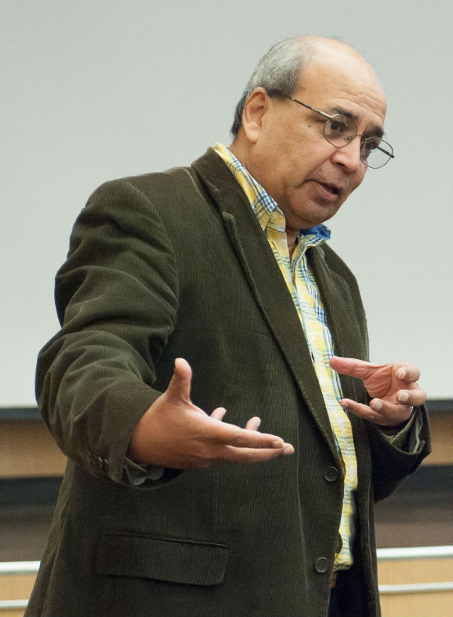 Ашок Гоэл — руководитель программы обучения суперкомпьютера (фото Georgia Institute of Technology).