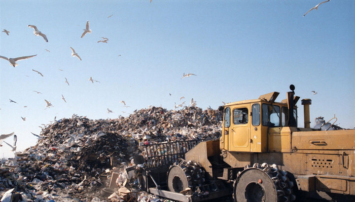 Из-за вывоза мусора «коммуналка» подорожает на 15%