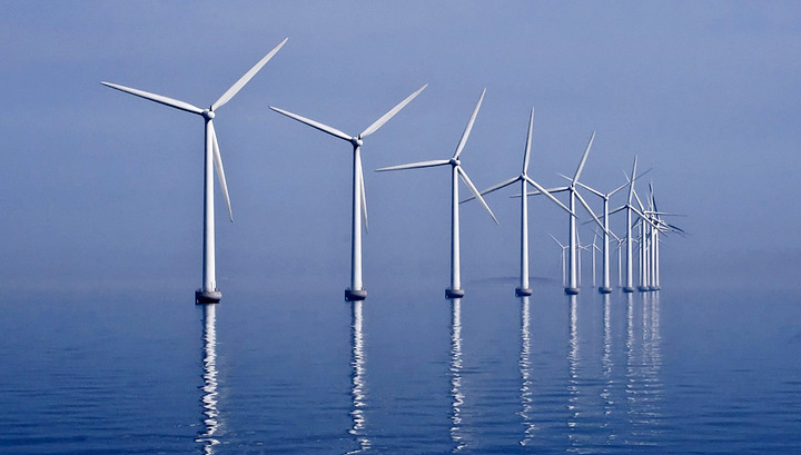 Вид прибрежной ветровой электростанции (Миддельгрюнден, Дания). Фото Wikimedia Commons