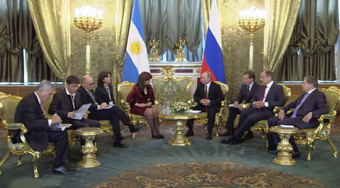 Путин напомнил Киршнер о 130-летней истории отношений России и Аргентины